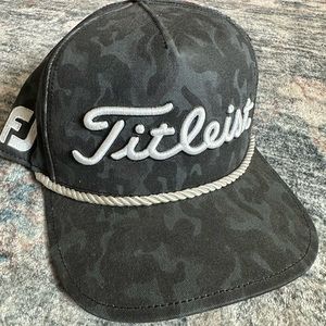 Black Camo Tour Cotton Rope Titleist Foot Joy ProV1